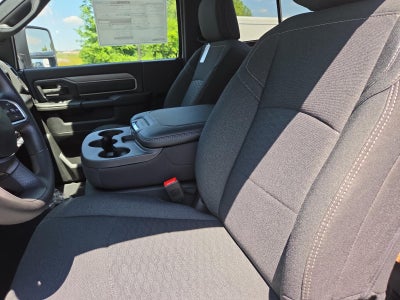 2026 RAM 2500 Tradesman 4x2 Reg Cab 8' Box