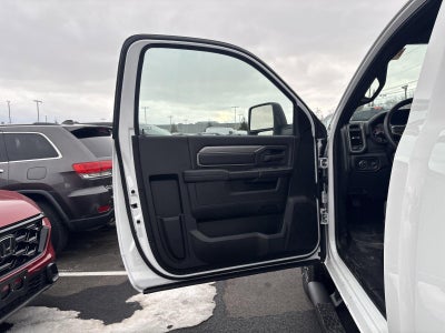 2025 RAM 2500 Tradesman 4x4 Reg Cab 8' Box