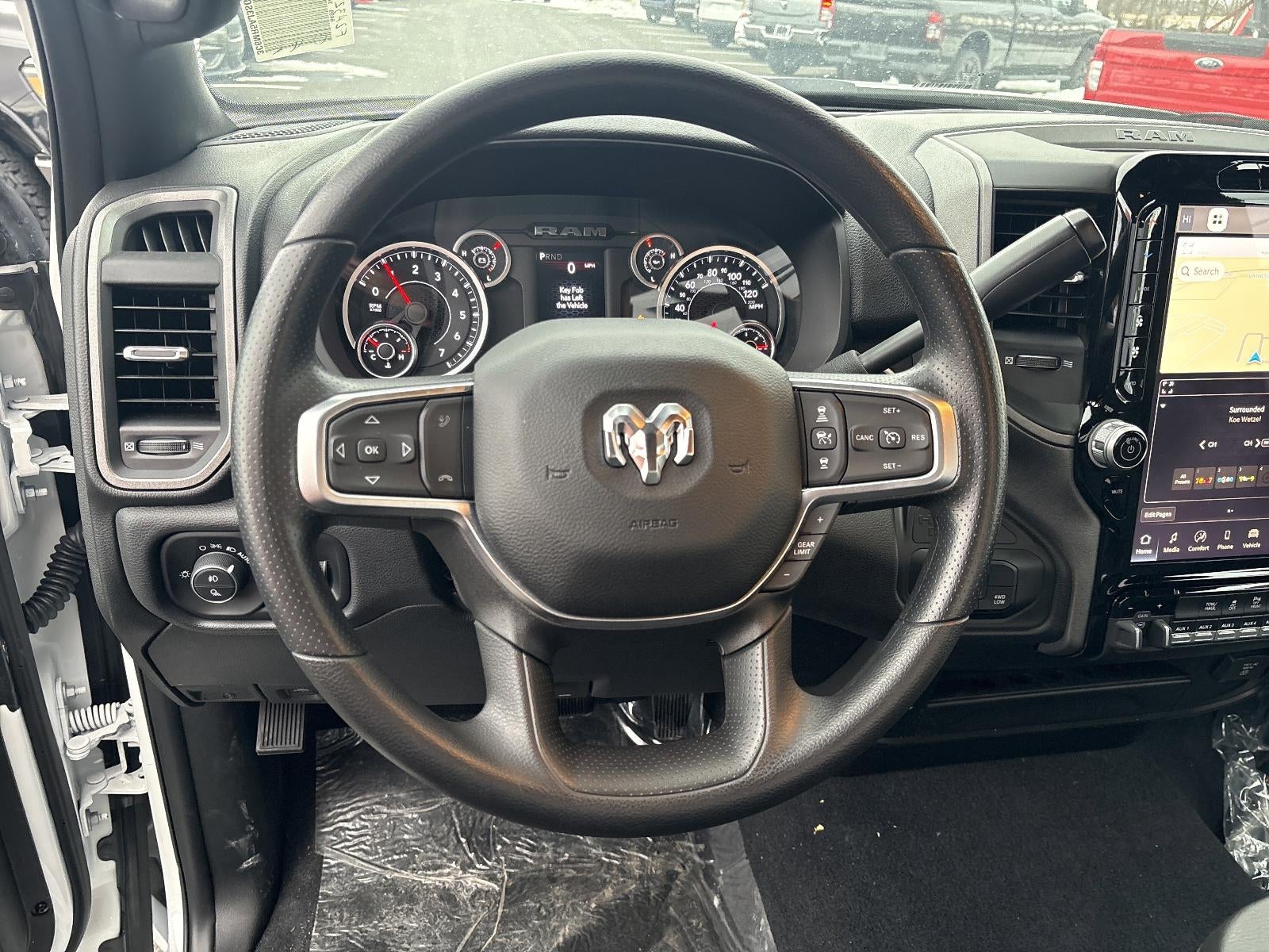 2025 RAM 2500 Tradesman 4x4 Reg Cab 8' Box