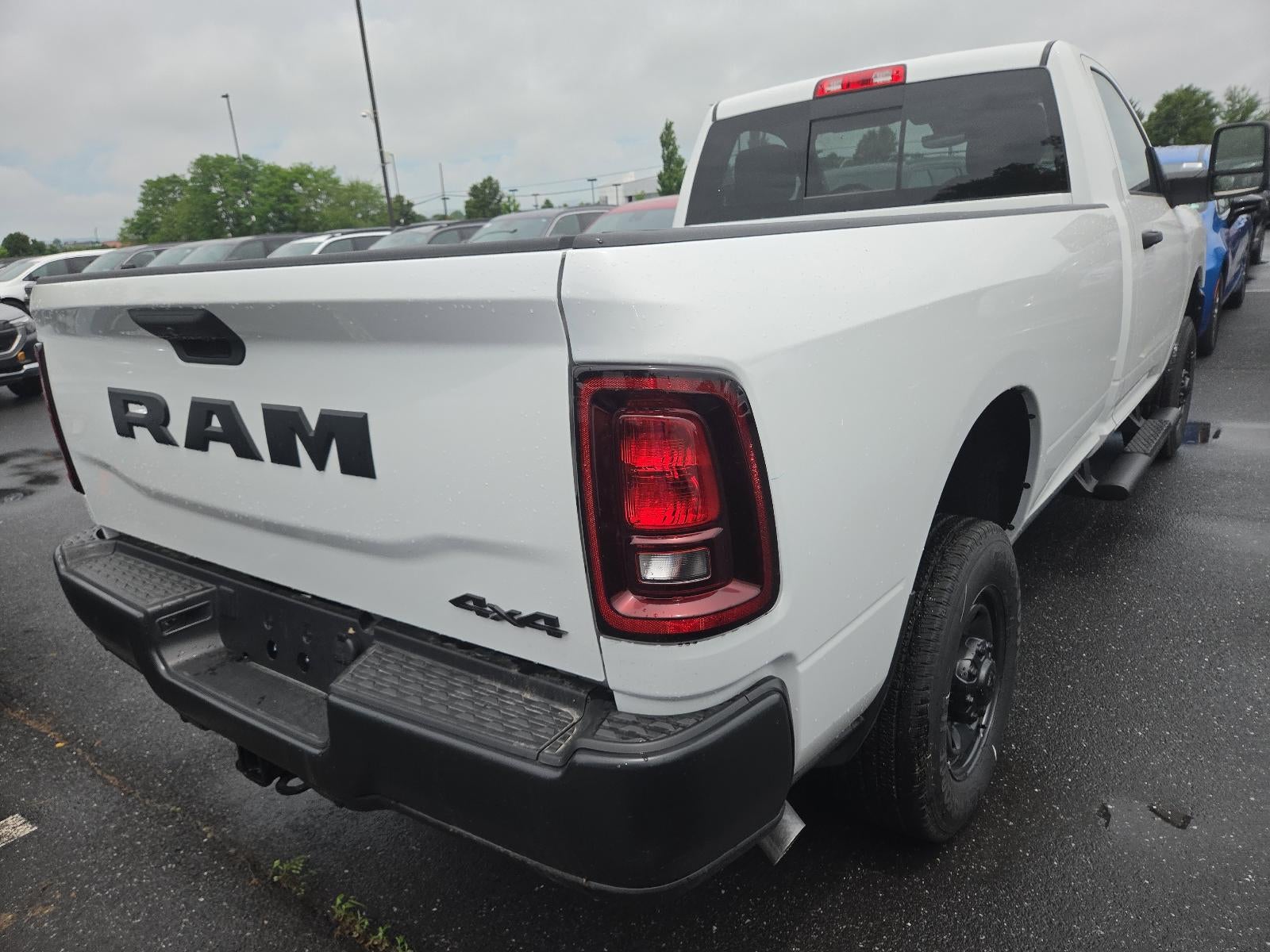 2026 RAM 2500 Tradesman 4x4 Reg Cab 8' Box