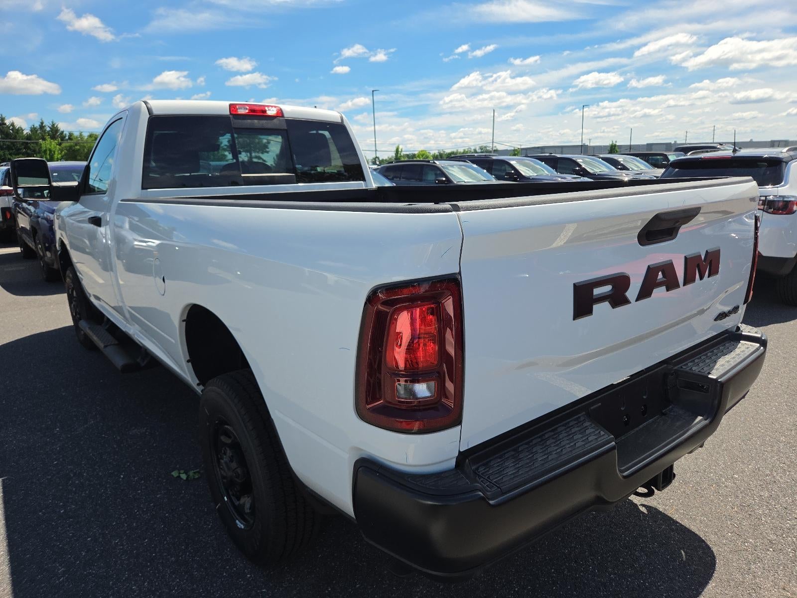 2026 RAM 2500 Tradesman 4x4 Reg Cab 8' Box