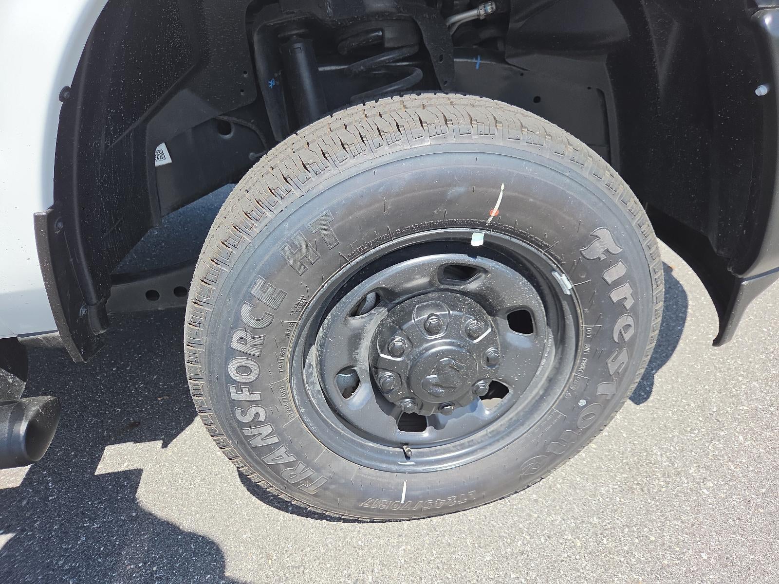 2026 RAM 2500 Tradesman 4x4 Reg Cab 8' Box