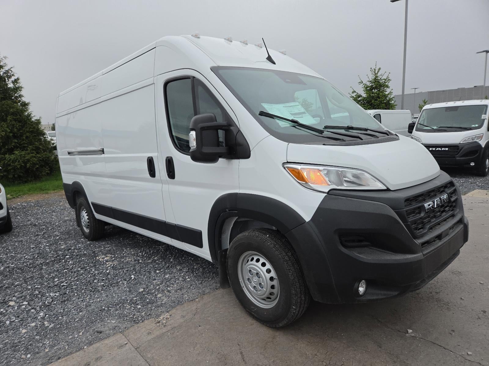 2026 RAM ProMaster Cargo Van Tradesman 3500 High Roof 159" WB w/Pass Seat