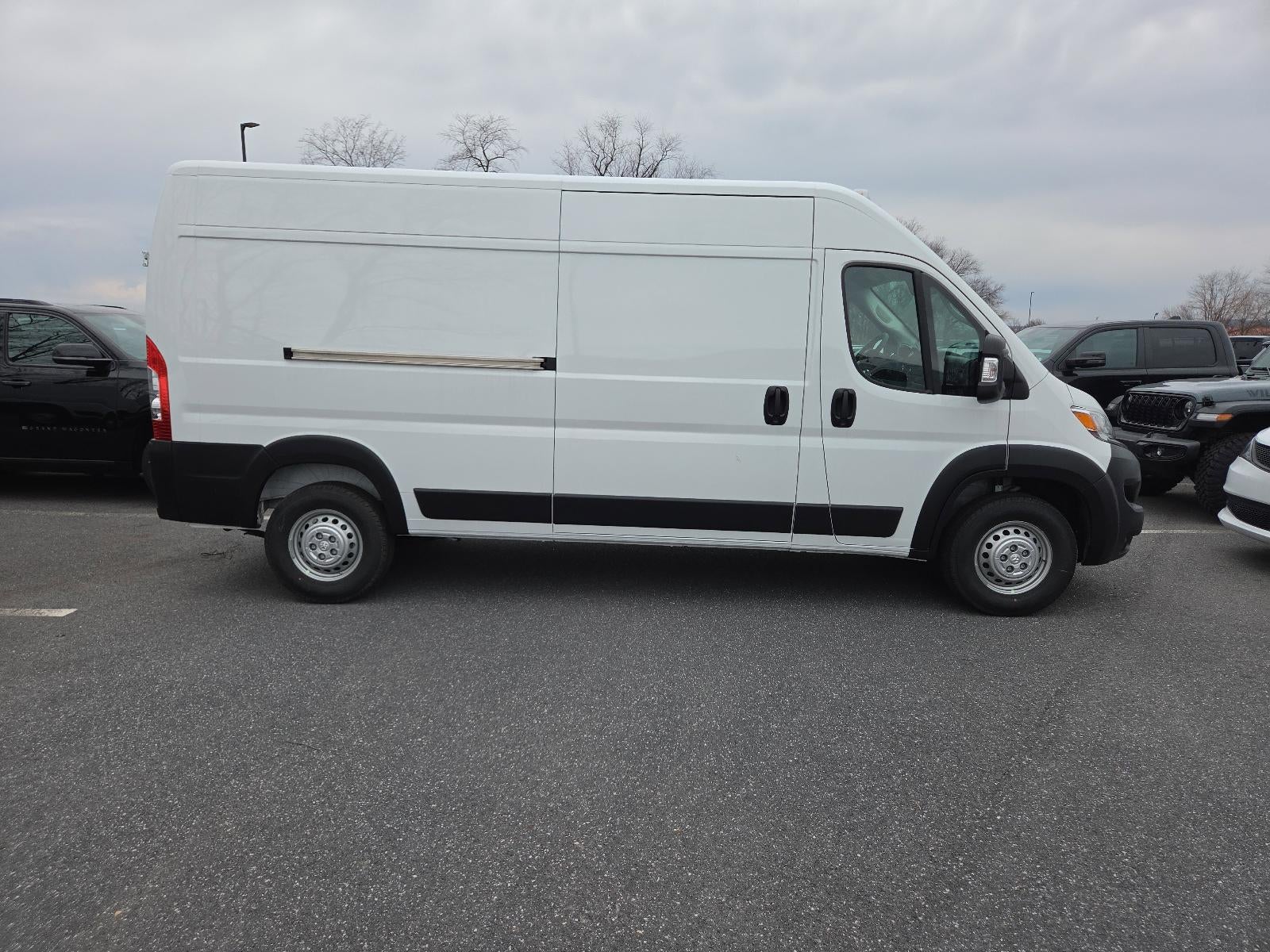 2026 RAM ProMaster Cargo Van Tradesman 3500 High Roof 159" WB w/Pass Seat