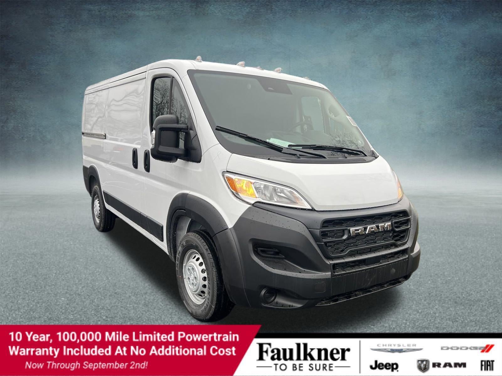 2025 RAM ProMaster Cargo Van Tradesman 3500 Low Roof 136" WB w/Pass Seat