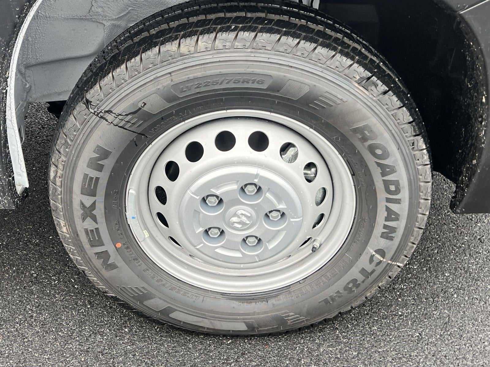 2025 RAM ProMaster Cargo Van Tradesman 3500 Low Roof 136" WB w/Pass Seat