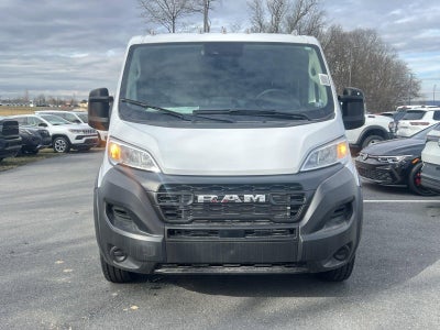 2025 RAM ProMaster Cargo Van Tradesman 3500 Low Roof 136" WB w/Pass Seat