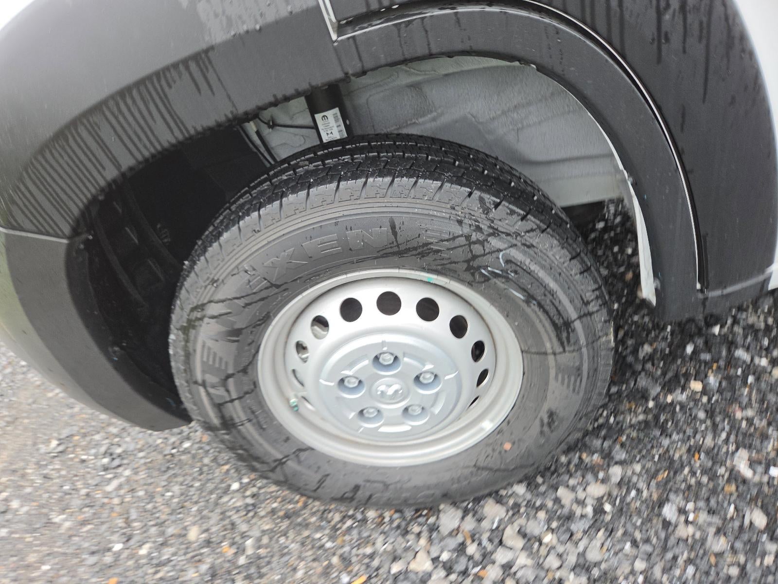 2025 RAM ProMaster Cargo Van Tradesman 3500 Low Roof 136" WB w/Pass Seat