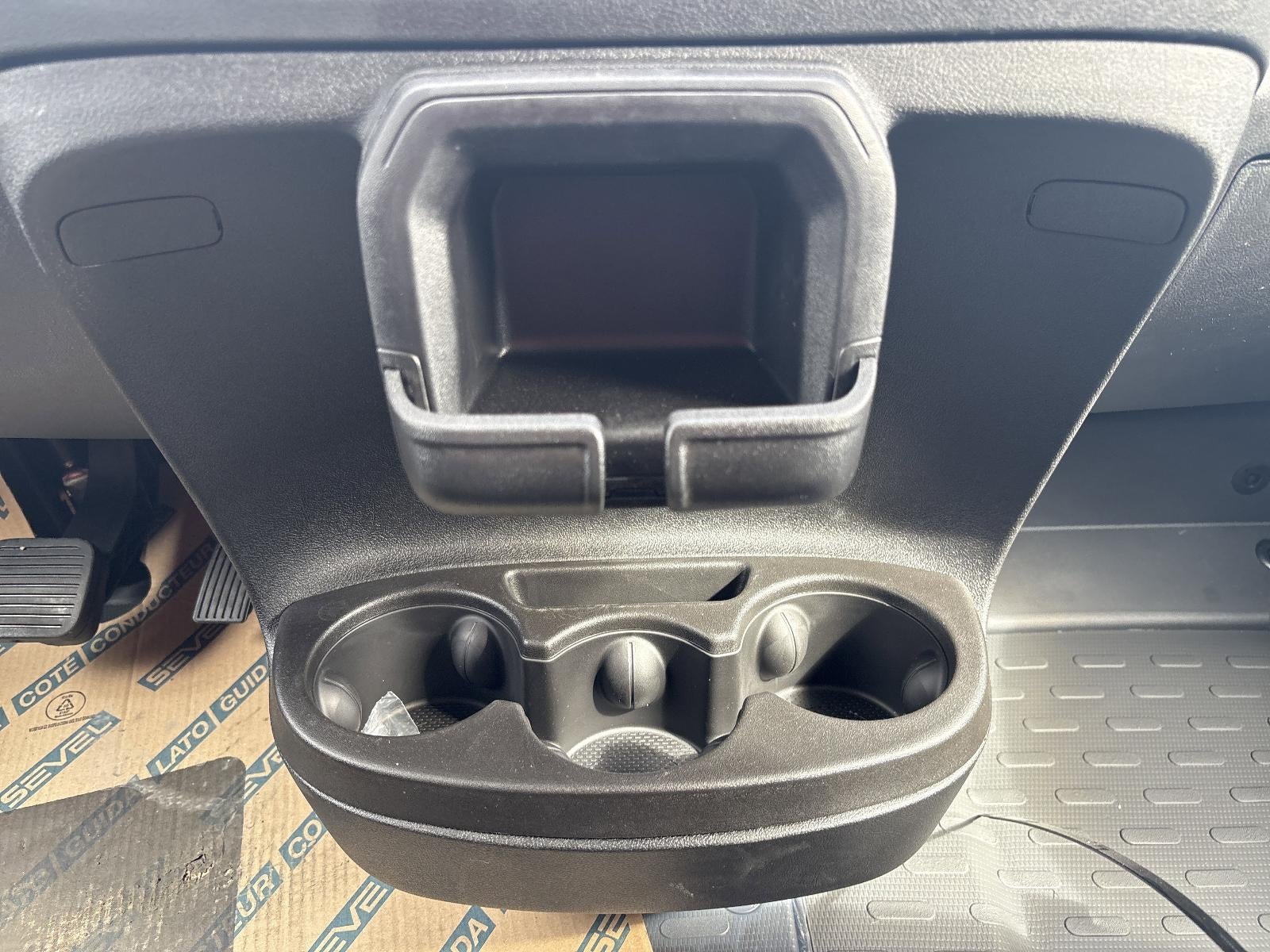 2025 RAM ProMaster Cargo Van Tradesman 3500 High Roof 136" WB w/Pass Seat