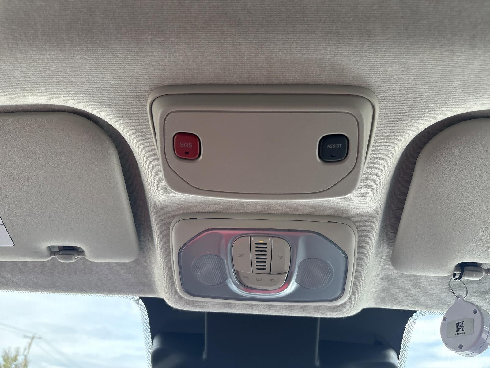 2025 RAM ProMaster Cargo Van Tradesman 3500 High Roof 136" WB w/Pass Seat