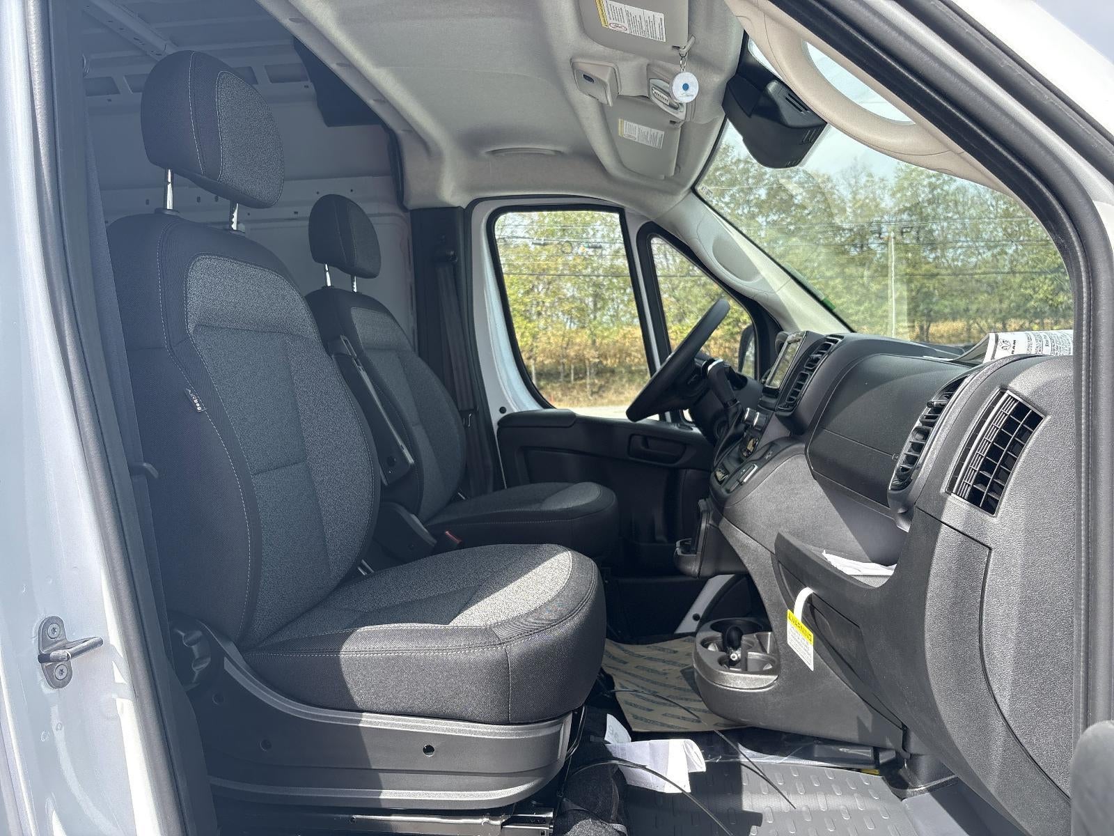 2025 RAM ProMaster Cargo Van Tradesman 3500 High Roof 136" WB w/Pass Seat