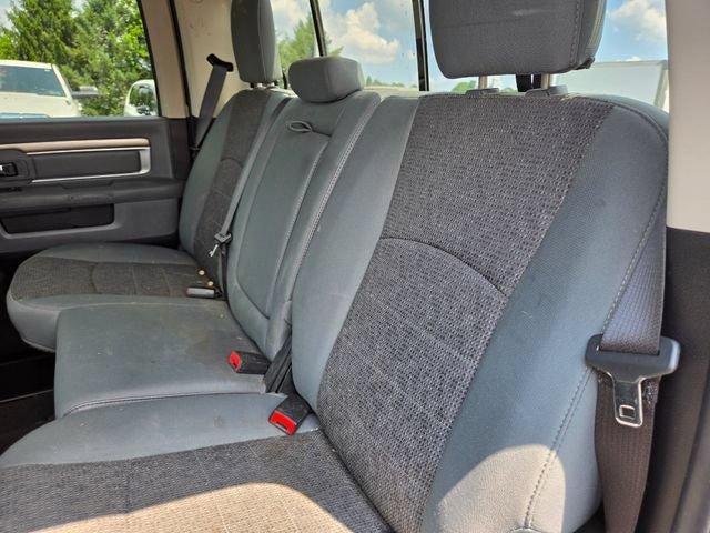 2017 RAM 1500 Big Horn 4x4 Crew Cab 5'7" Box
