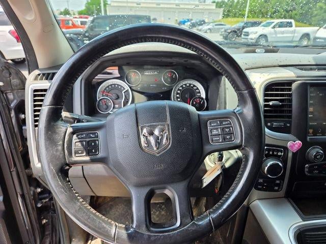 2017 RAM 1500 Big Horn 4x4 Crew Cab 5'7" Box