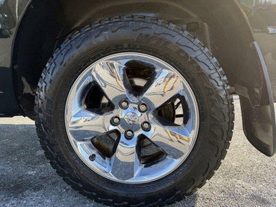 2016 RAM 1500 4WD Crew Cab 5.7 Ft Box Big Horn