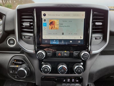 2026 RAM 1500 Express 4x4 Crew Cab 5'7" Box