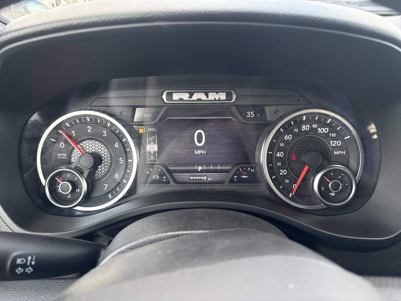 2025 RAM 1500 Tradesman 4x4 Crew Cab 5'7" Box