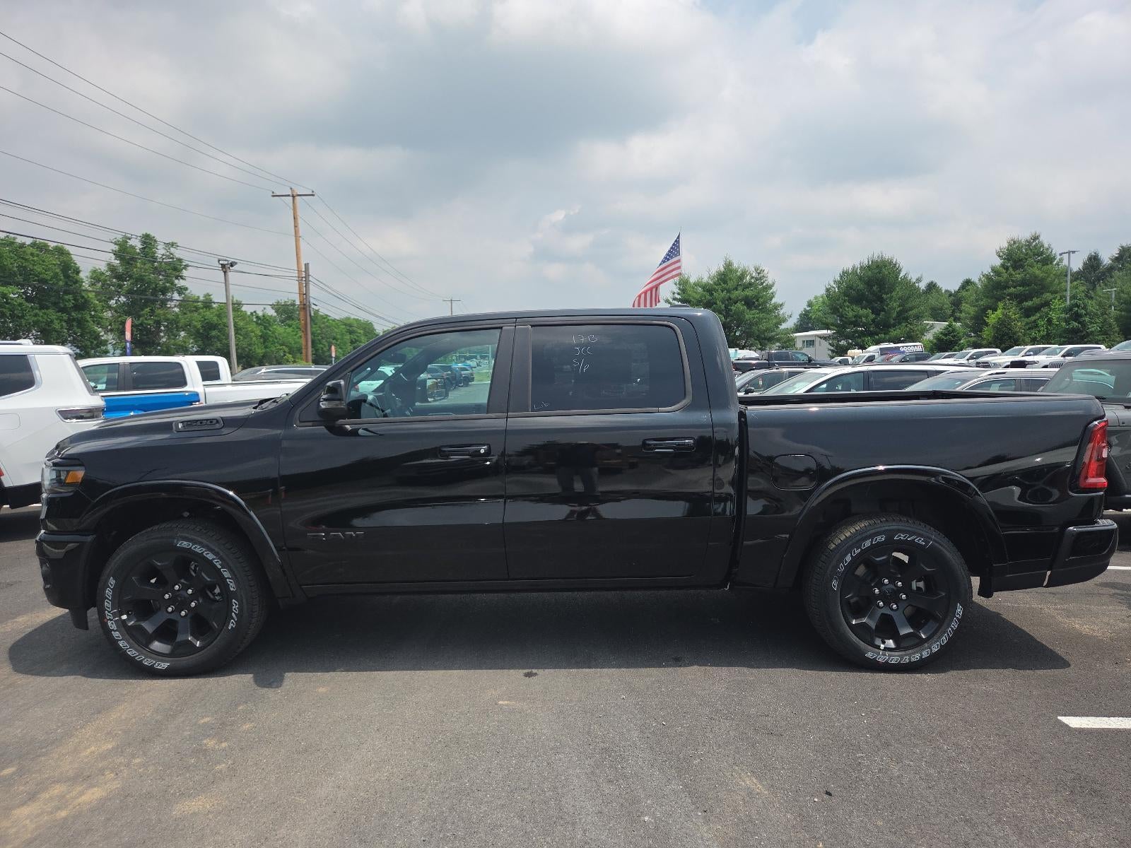 2026 RAM 1500 Big Horn 4x4 Crew Cab 5'7" Box