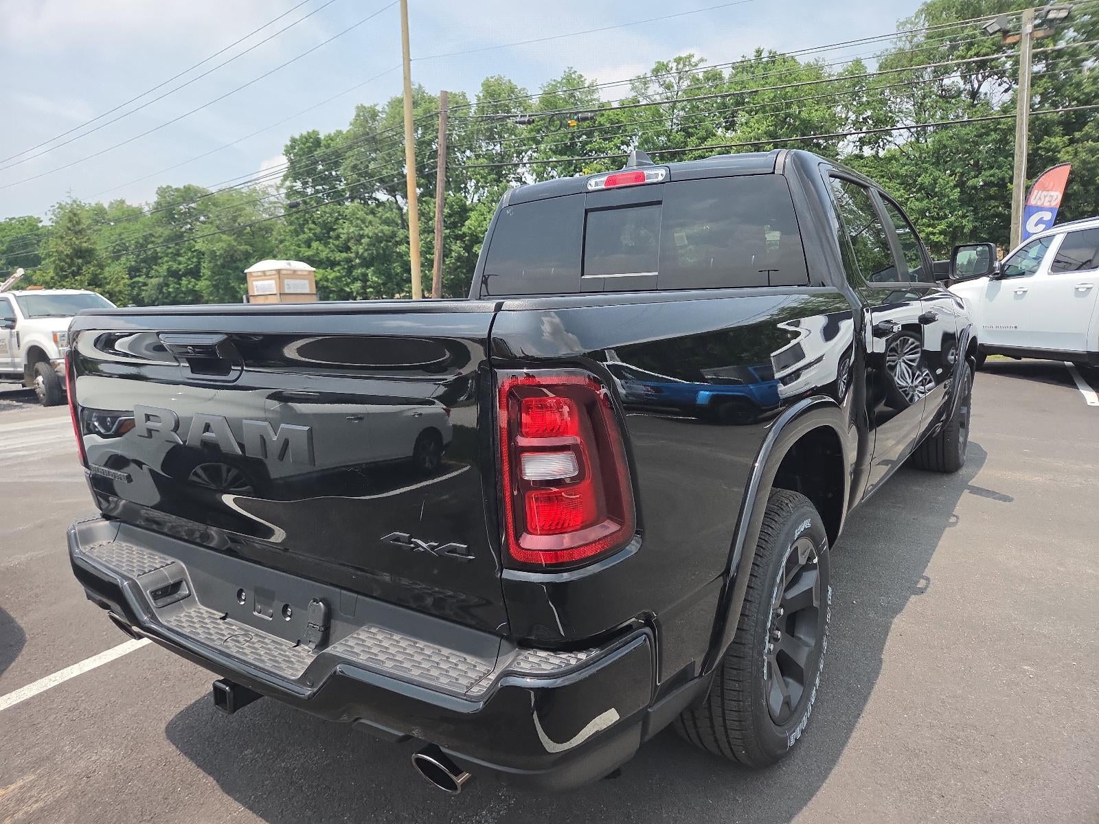 2026 RAM 1500 Big Horn 4x4 Crew Cab 5'7" Box