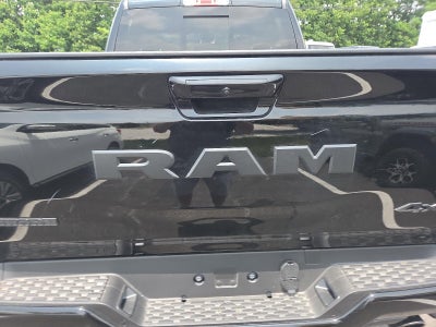 2026 RAM 1500 Big Horn 4x4 Crew Cab 5'7" Box
