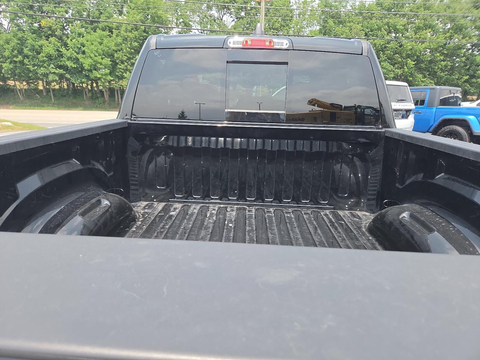 2026 RAM 1500 Big Horn 4x4 Crew Cab 5'7" Box