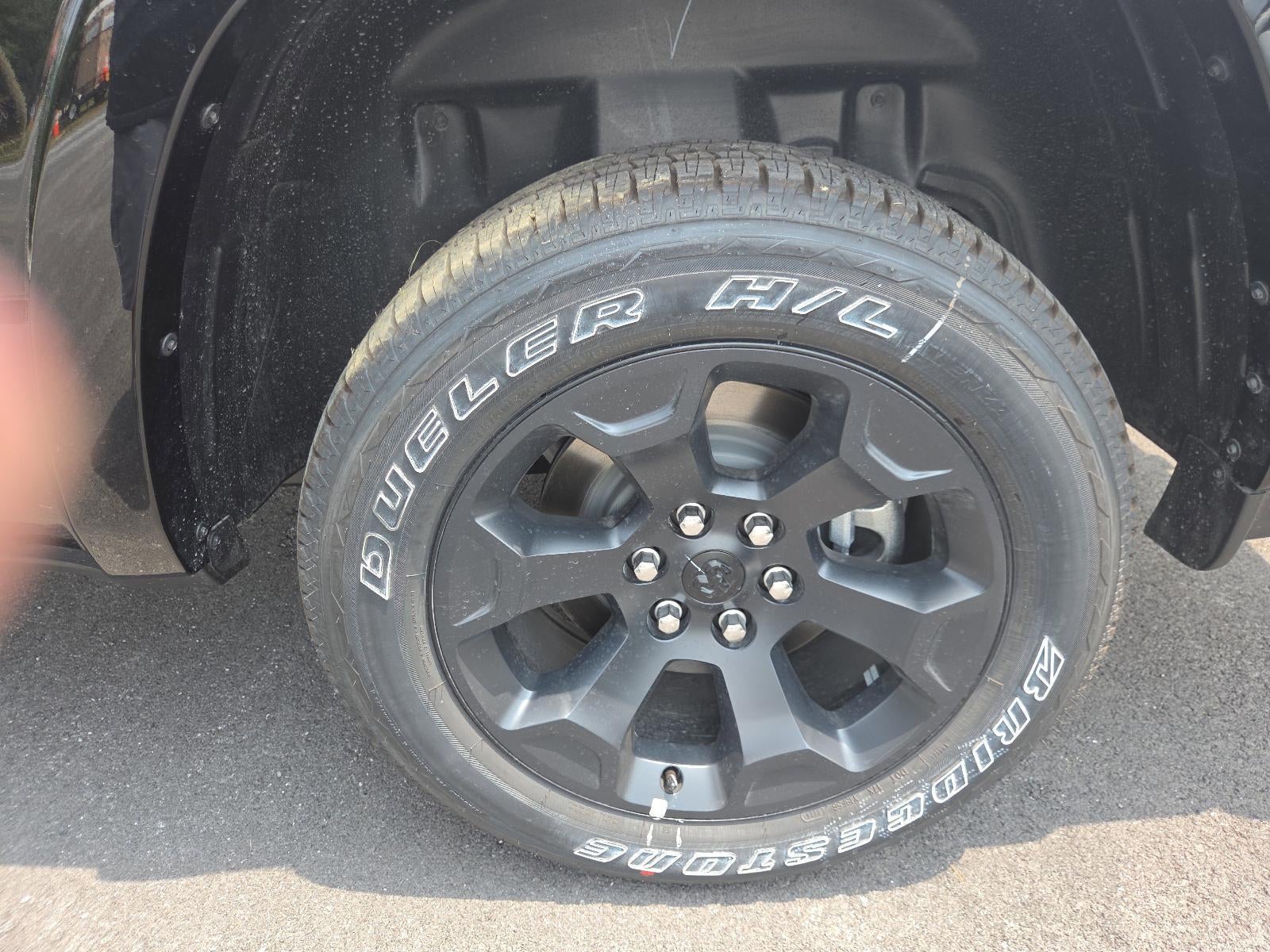 2026 RAM 1500 Big Horn 4x4 Crew Cab 5'7" Box