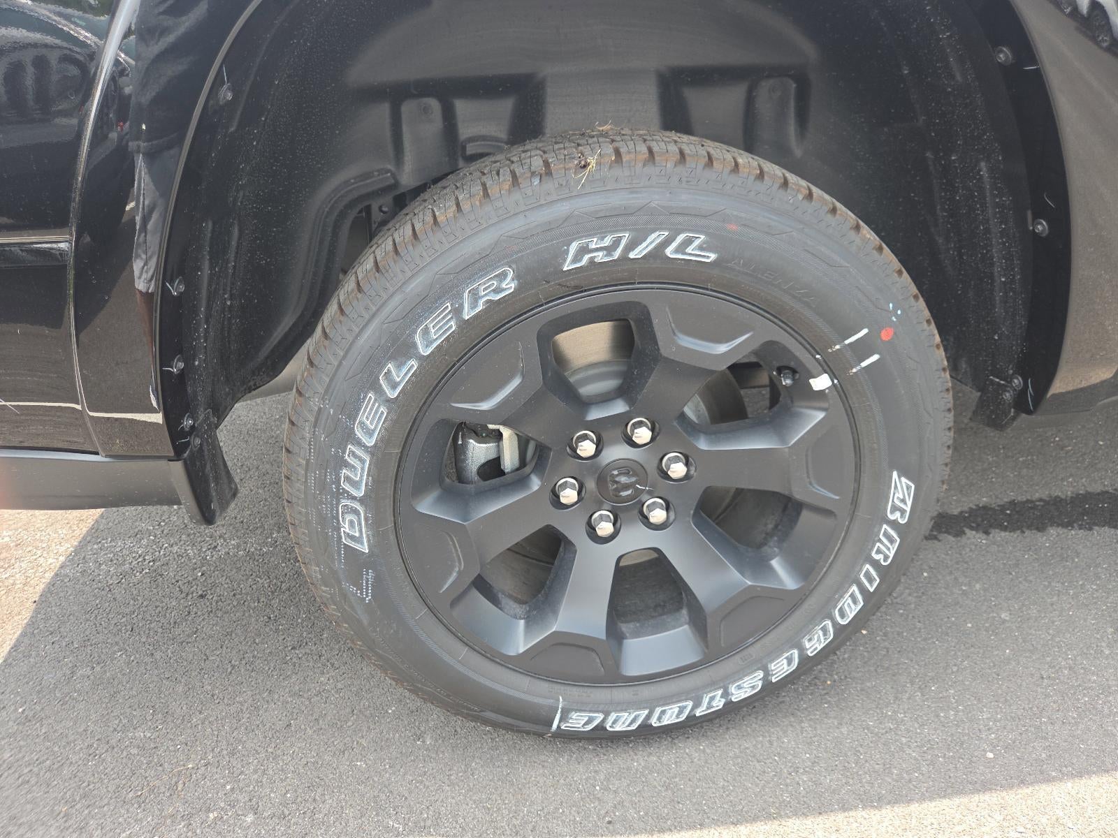 2026 RAM 1500 Big Horn 4x4 Crew Cab 5'7" Box