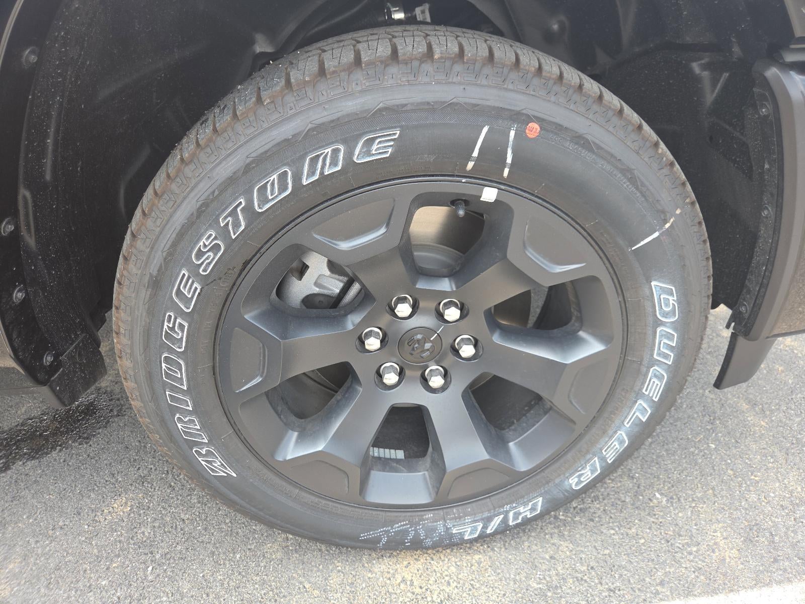 2026 RAM 1500 Big Horn 4x4 Crew Cab 5'7" Box