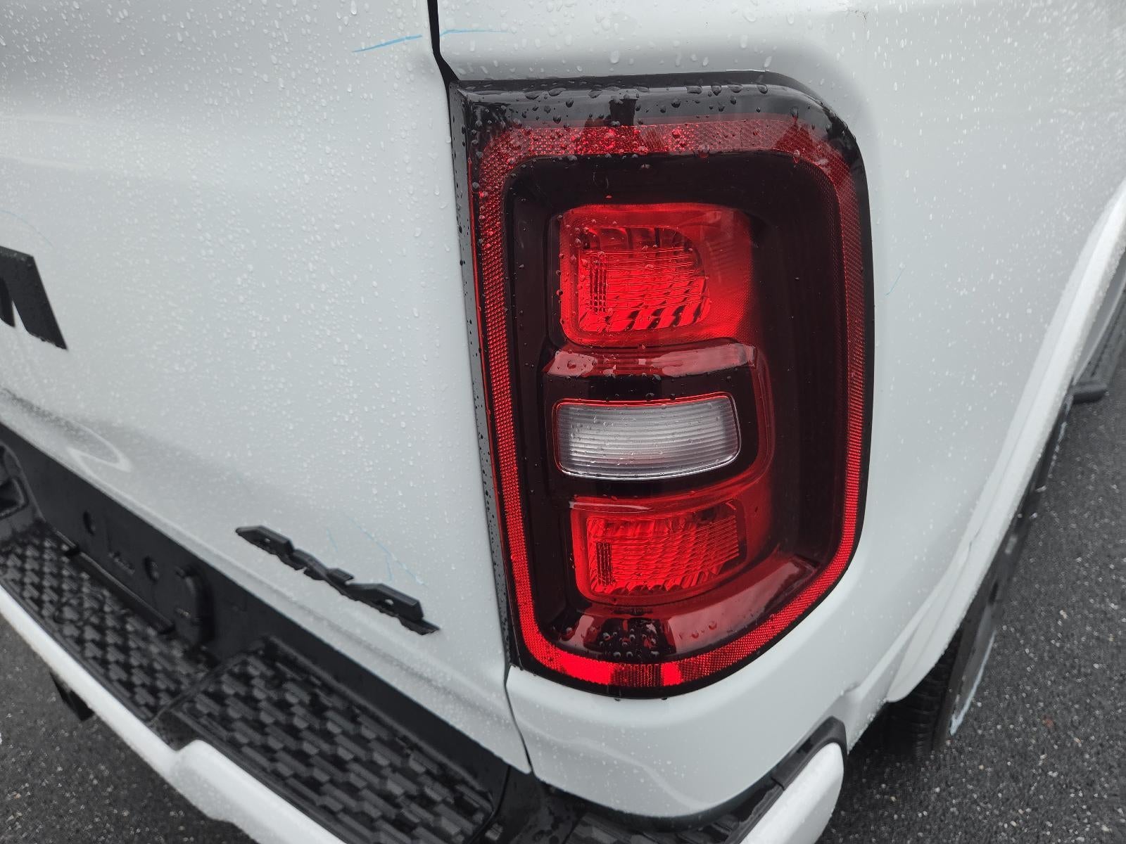 2026 RAM 1500 Big Horn 4x4 Crew Cab 5'7" Box