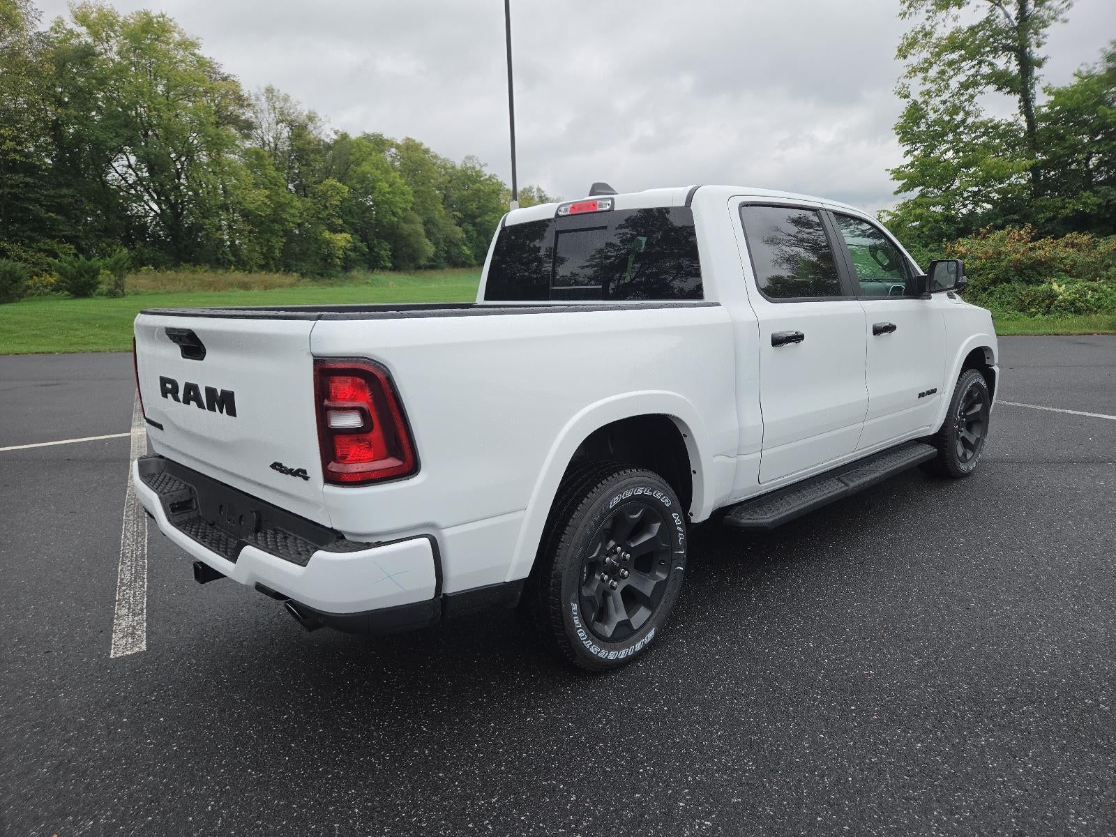 2026 RAM 1500 Big Horn 4x4 Crew Cab 5'7" Box
