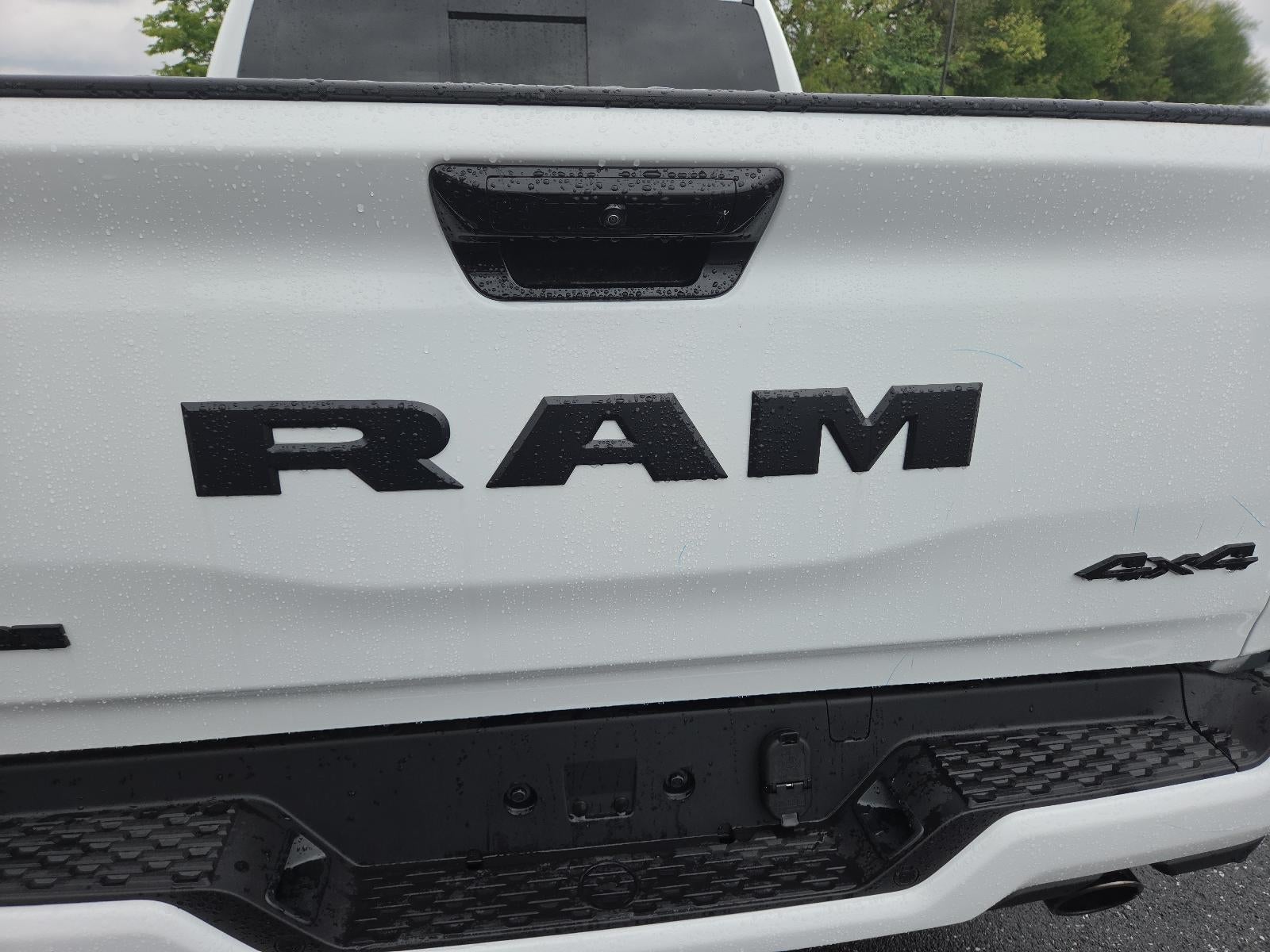 2026 RAM 1500 Big Horn 4x4 Crew Cab 5'7" Box