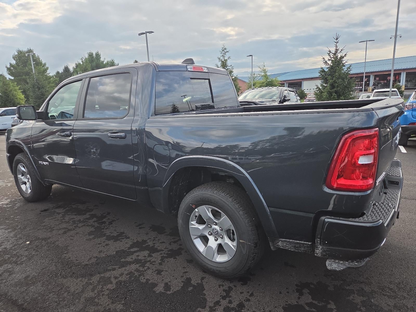 2026 RAM 1500 Big Horn 4x4 Crew Cab 5'7" Box