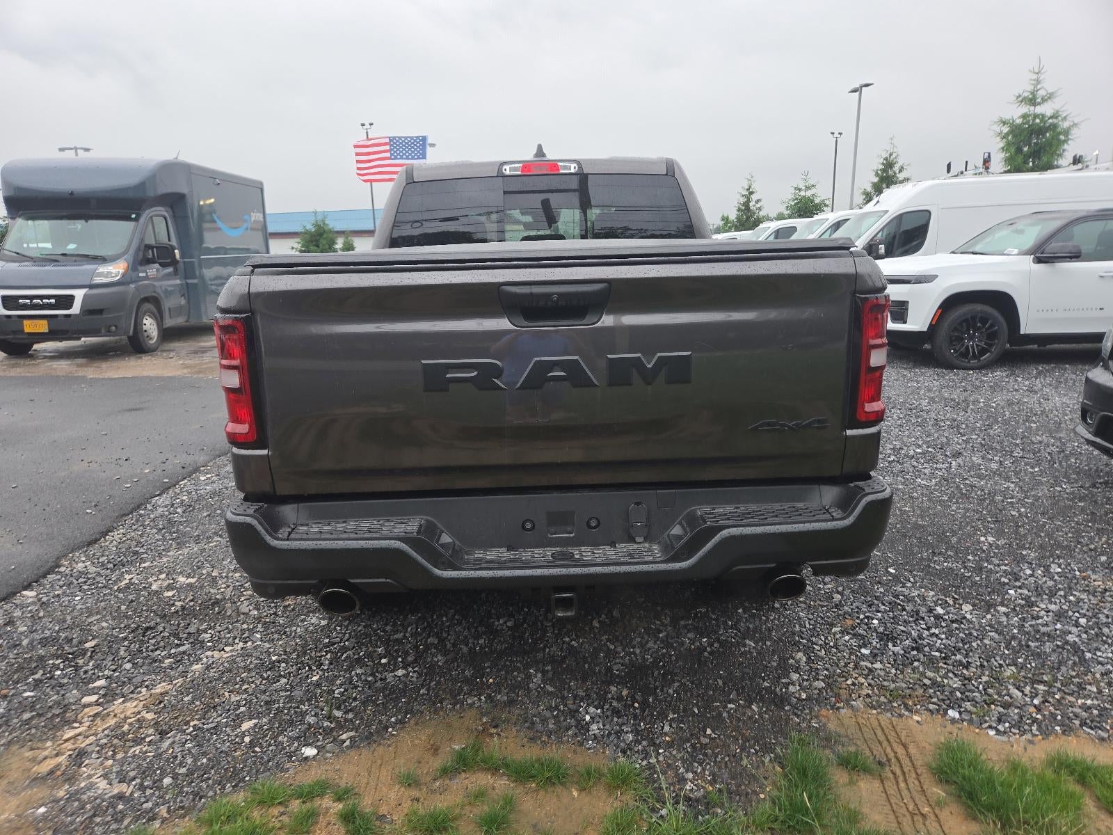 2026 RAM 1500 Warlock 4x4 Crew Cab 5'7" Box