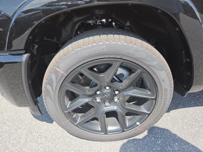 2026 RAM 1500 Laramie 4x4 Crew Cab 5'7" Box
