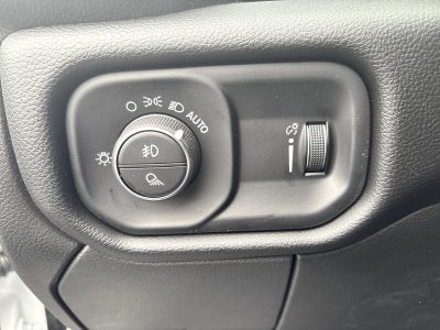 2025 RAM 2500 Big Horn 4x2 Crew Cab 6'4" Box