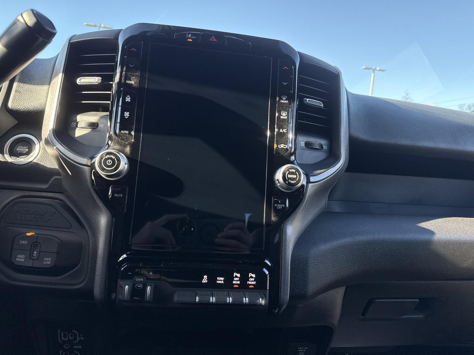 2026 RAM 2500 Tradesman 4x4 Crew Cab 6'4" Box