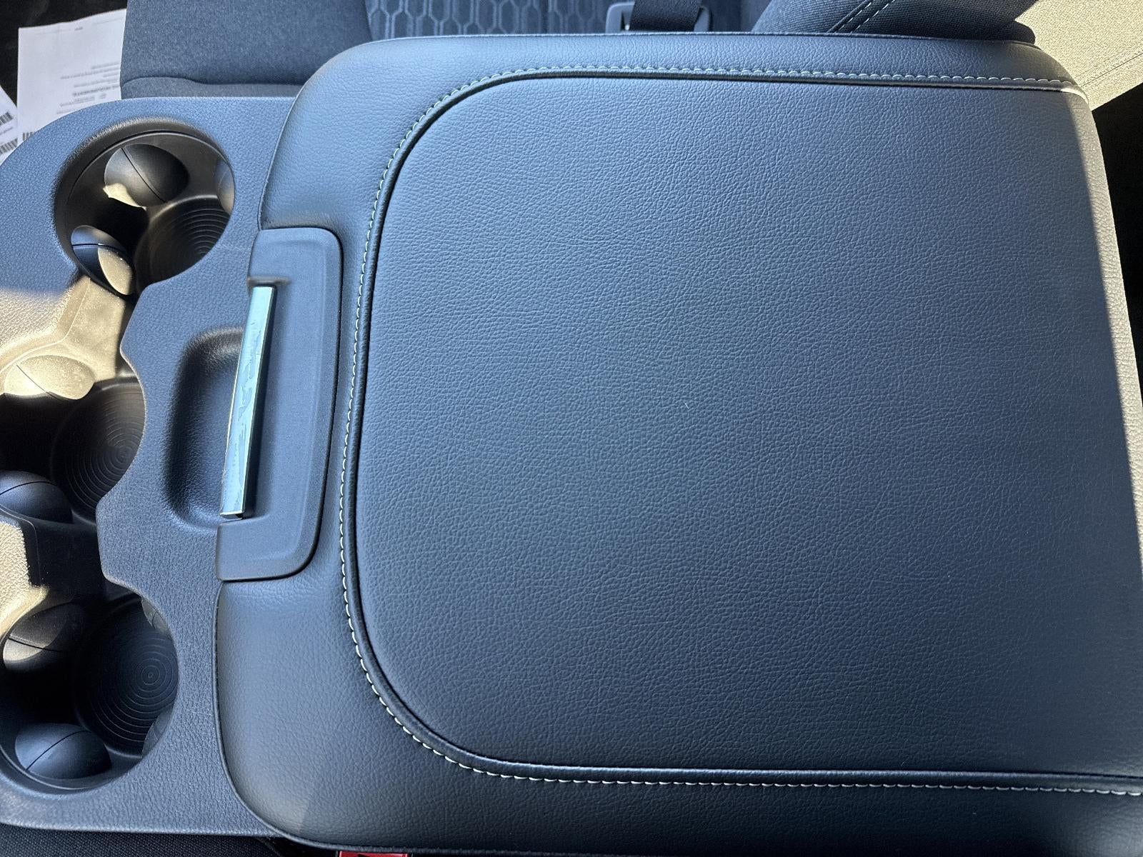 2026 RAM 2500 Tradesman 4x4 Crew Cab 6'4" Box