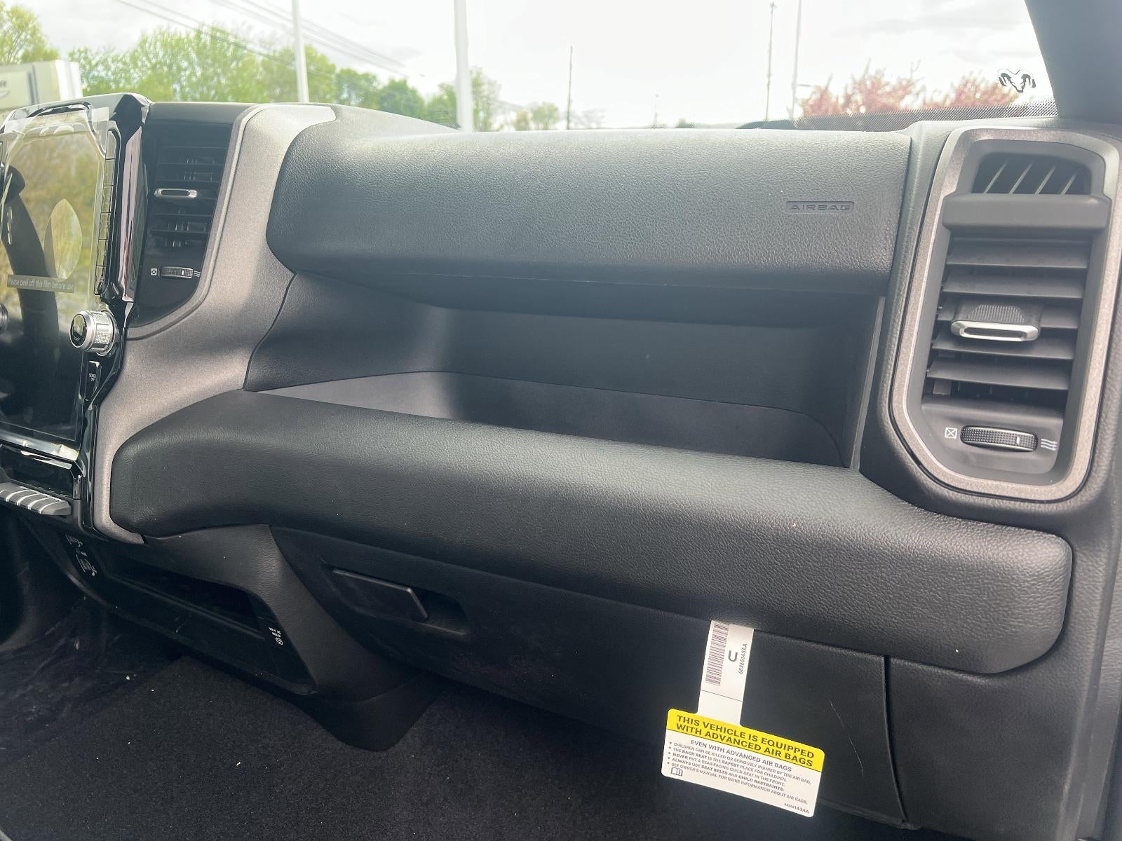 2026 RAM 2500 Tradesman 4x4 Crew Cab 6'4" Box