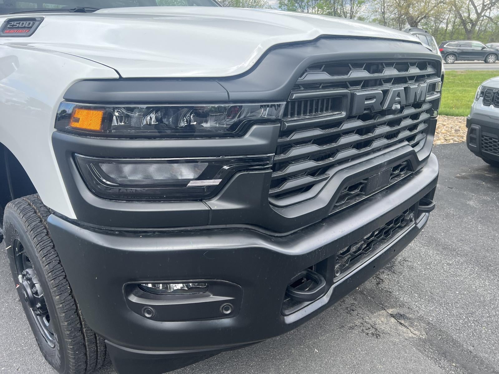 2026 RAM 2500 Tradesman 4x4 Crew Cab 6'4" Box