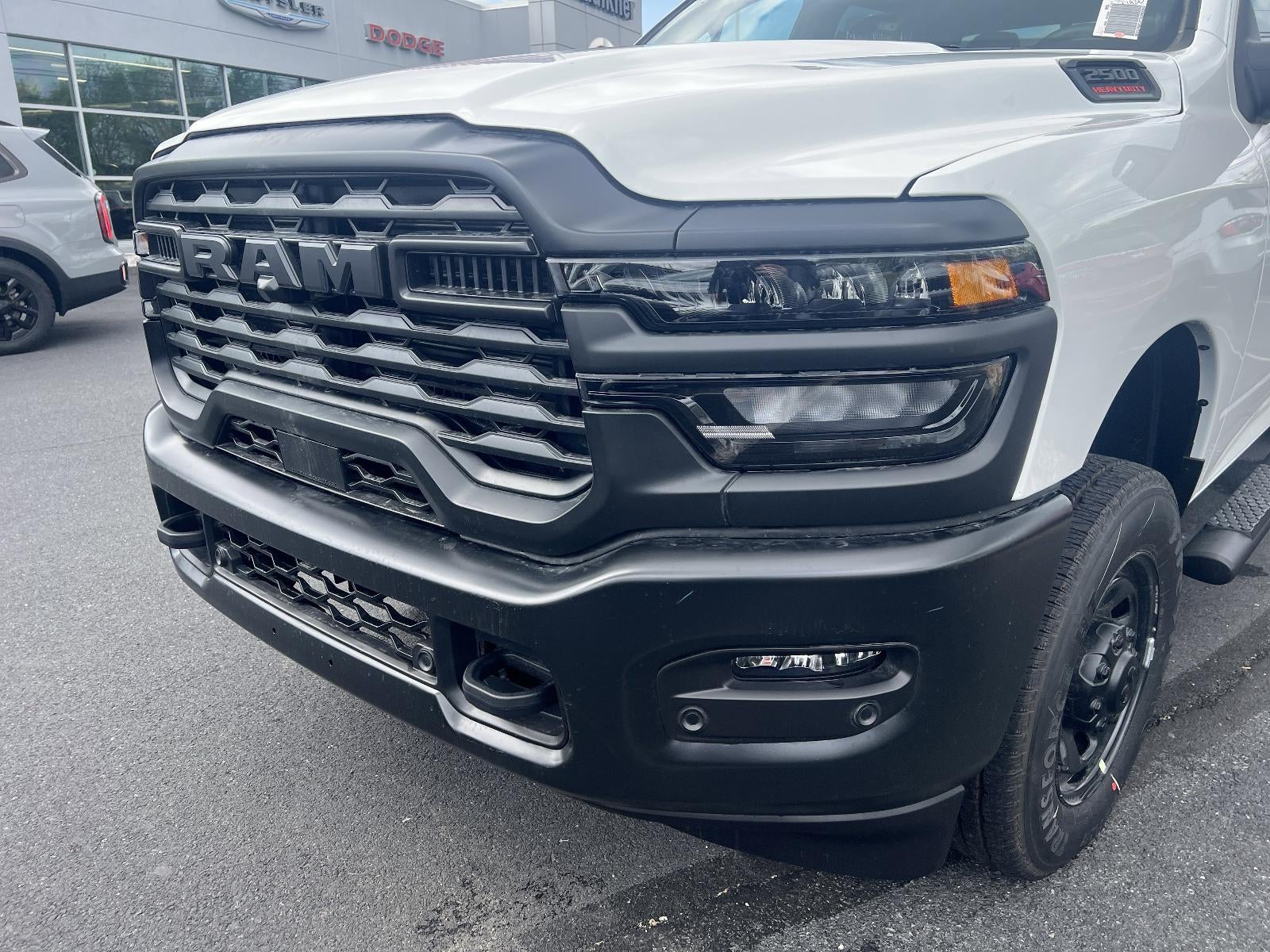 2026 RAM 2500 Tradesman 4x4 Crew Cab 6'4" Box