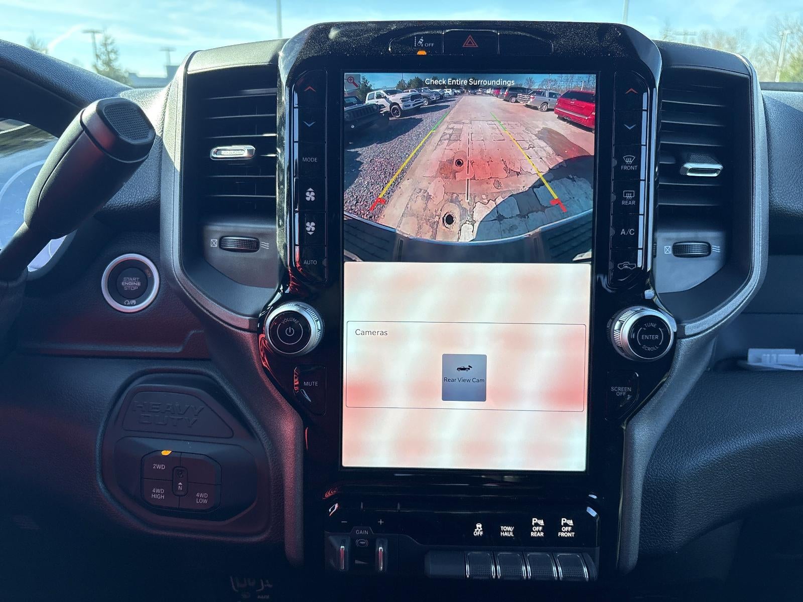 2026 RAM 2500 Tradesman 4x4 Crew Cab 6'4" Box