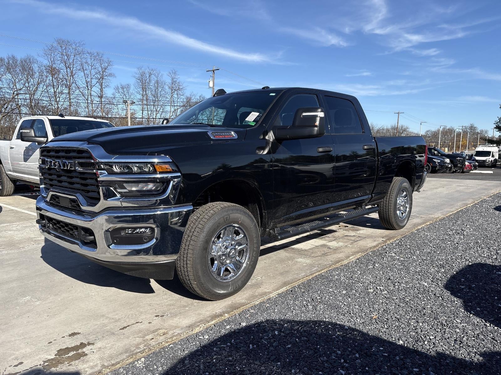 2026 RAM 2500 Tradesman 4x4 Crew Cab 6'4" Box