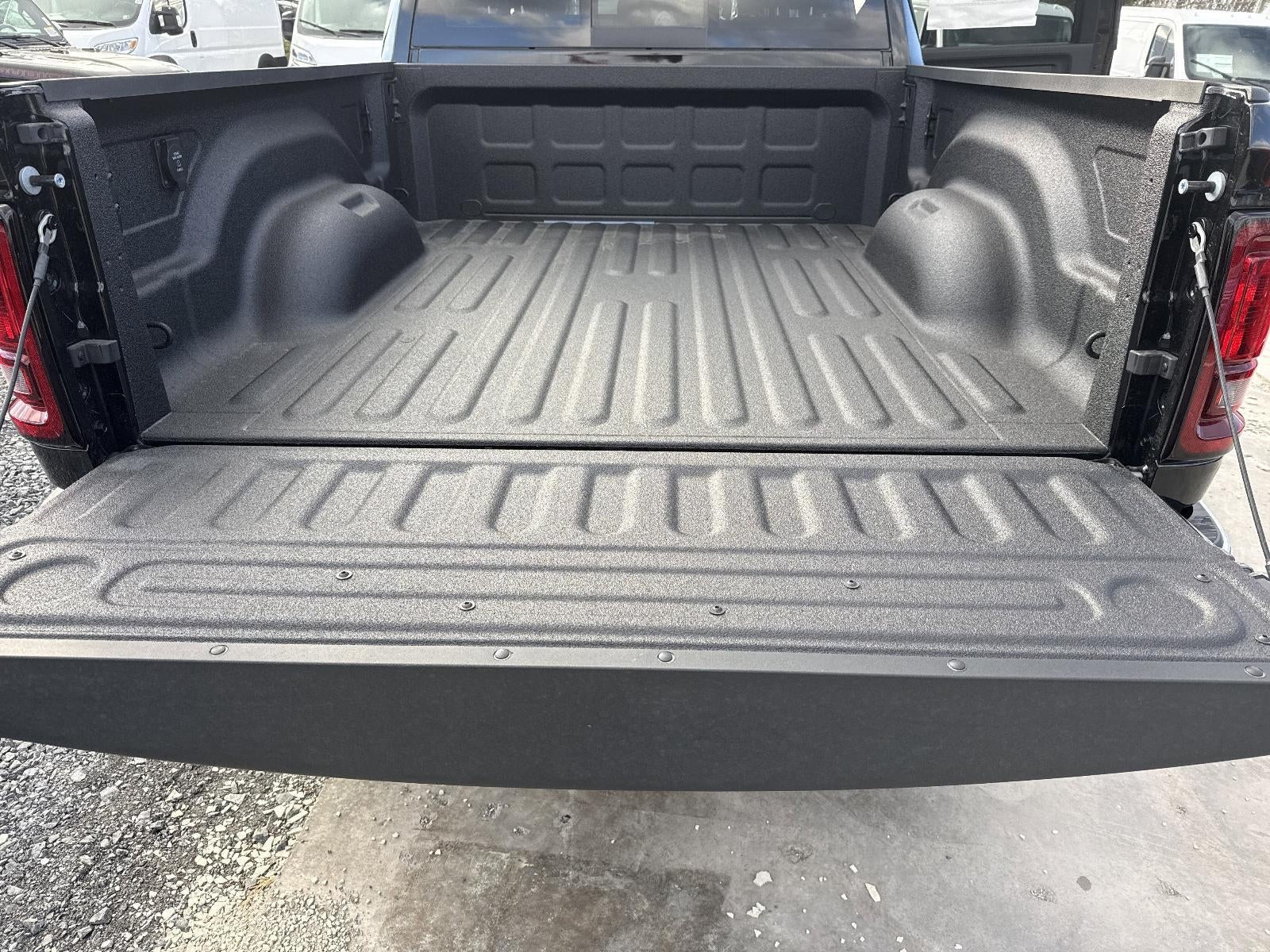 2026 RAM 2500 Tradesman 4x4 Crew Cab 6'4" Box