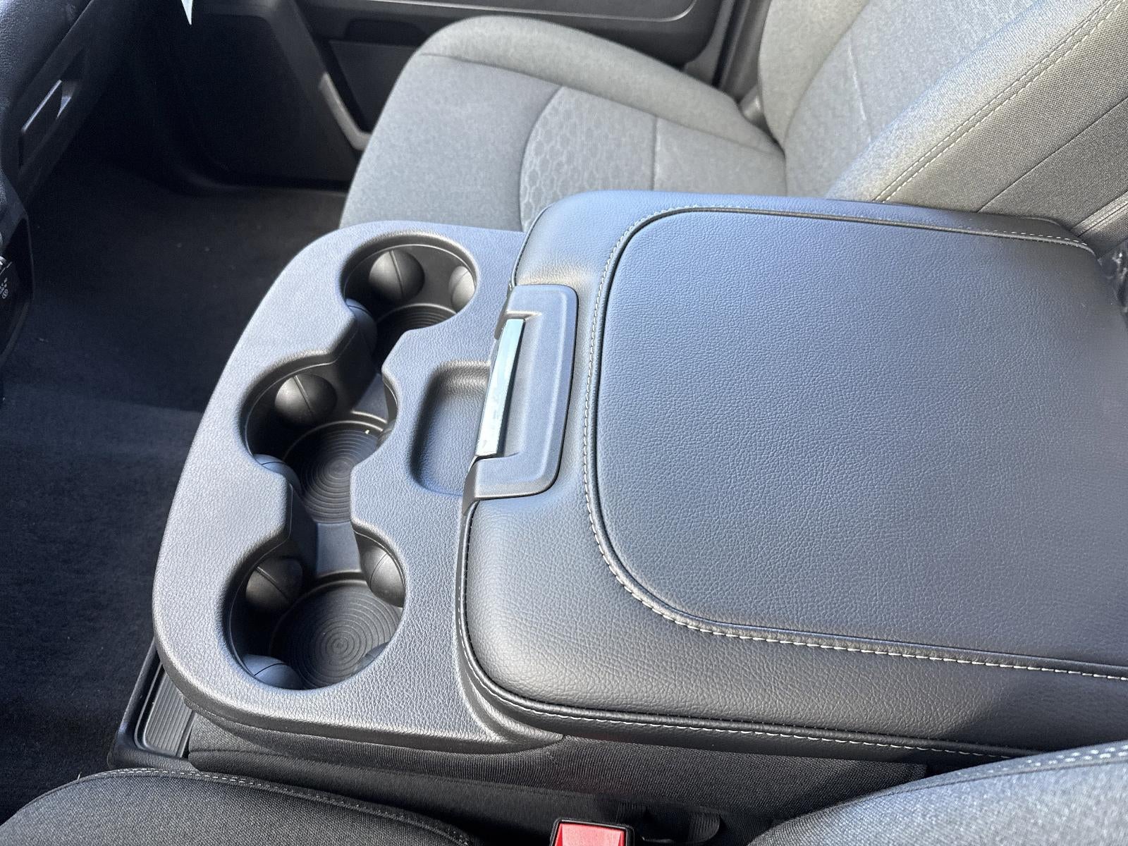 2026 RAM 2500 Tradesman 4x4 Crew Cab 6'4" Box