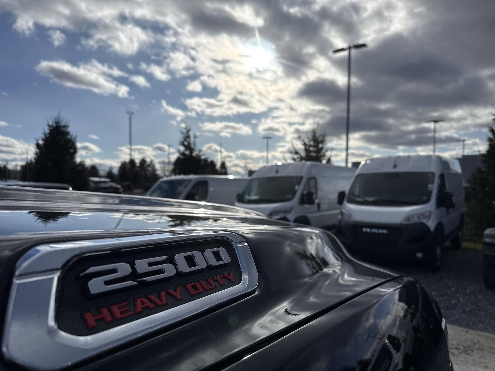 2026 RAM 2500 Tradesman 4x4 Crew Cab 6'4" Box