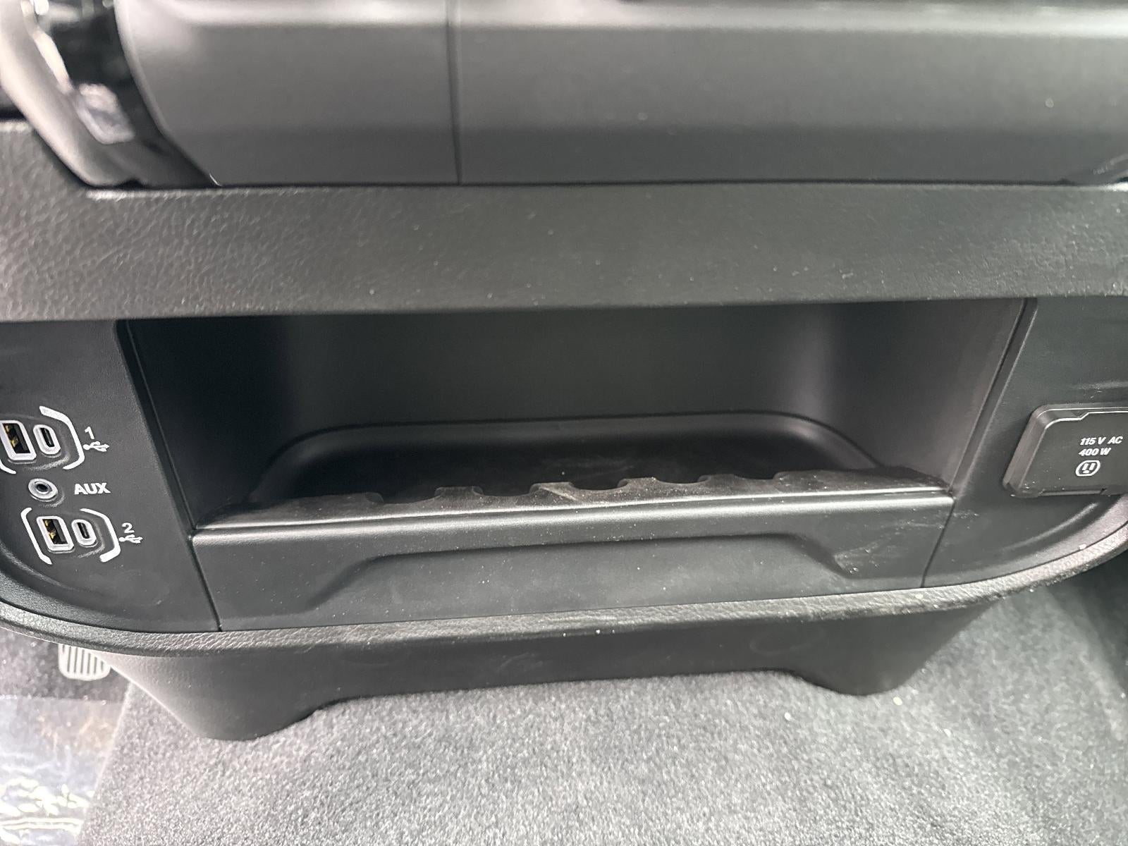 2026 RAM 2500 Tradesman 4x4 Crew Cab 6'4" Box