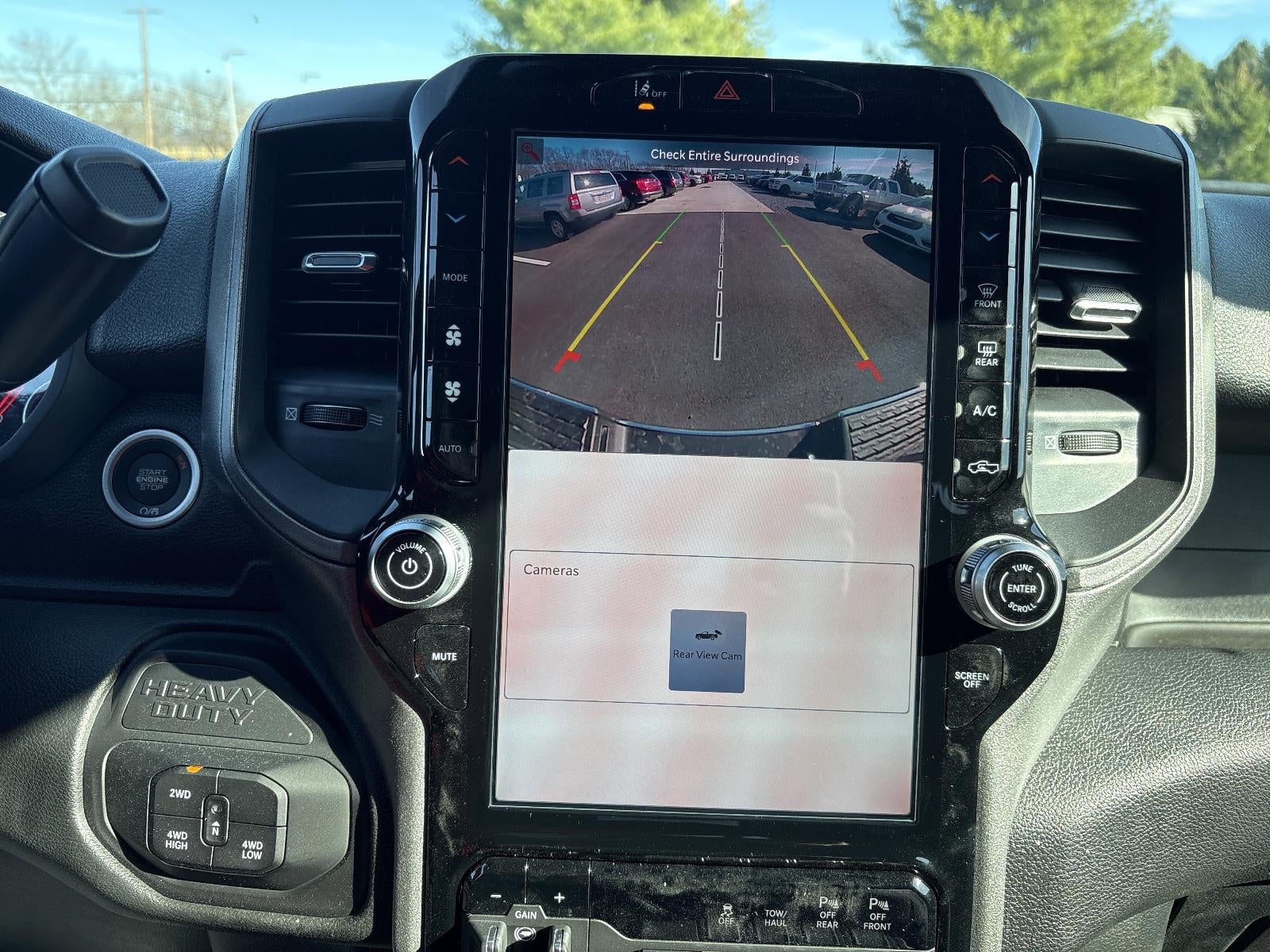 2026 RAM 2500 Tradesman 4x4 Crew Cab 6'4" Box