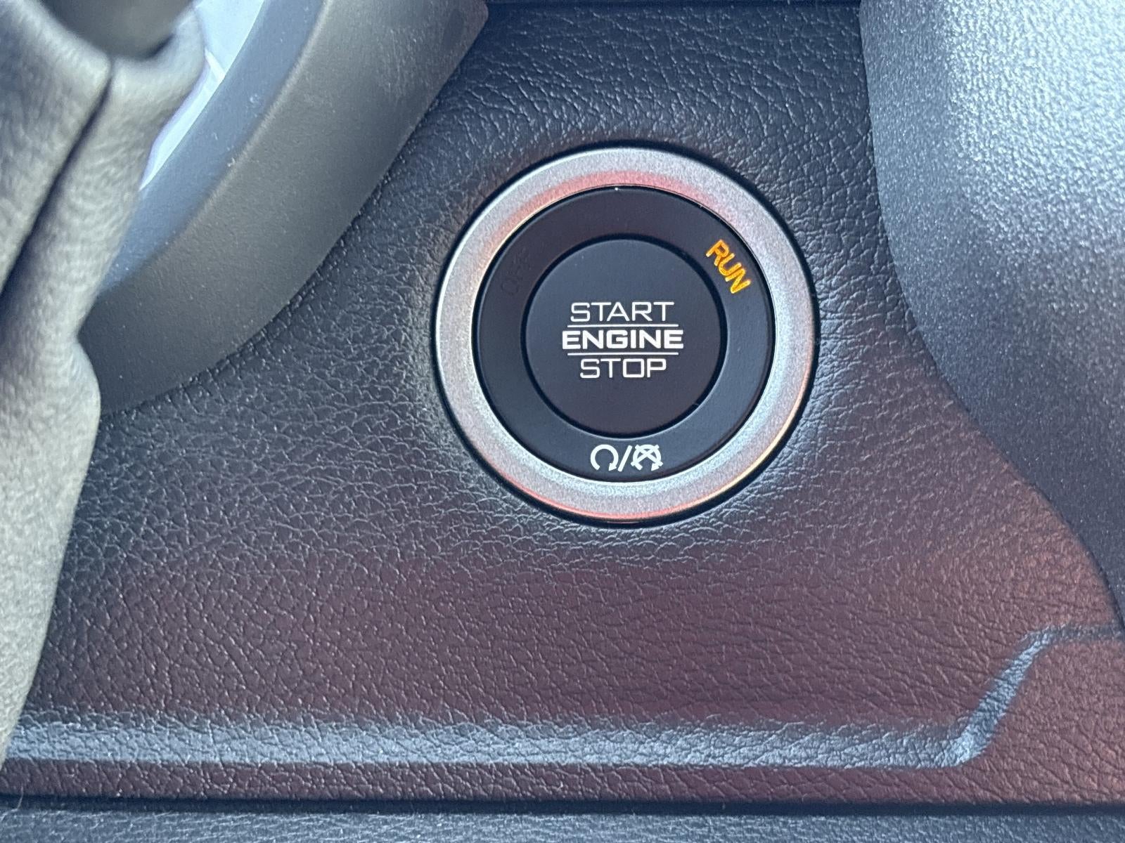 2026 RAM 2500 Tradesman 4x4 Crew Cab 6'4" Box