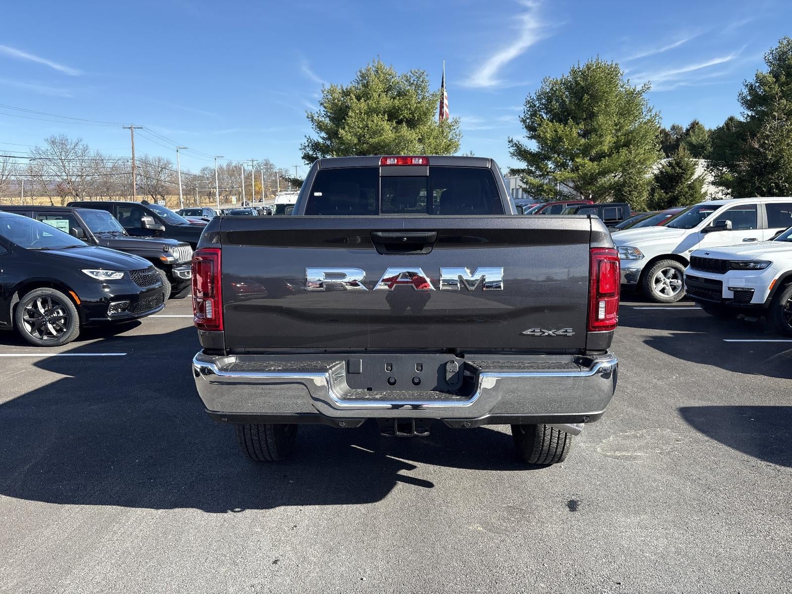 2026 RAM 2500 Tradesman 4x4 Crew Cab 6'4" Box