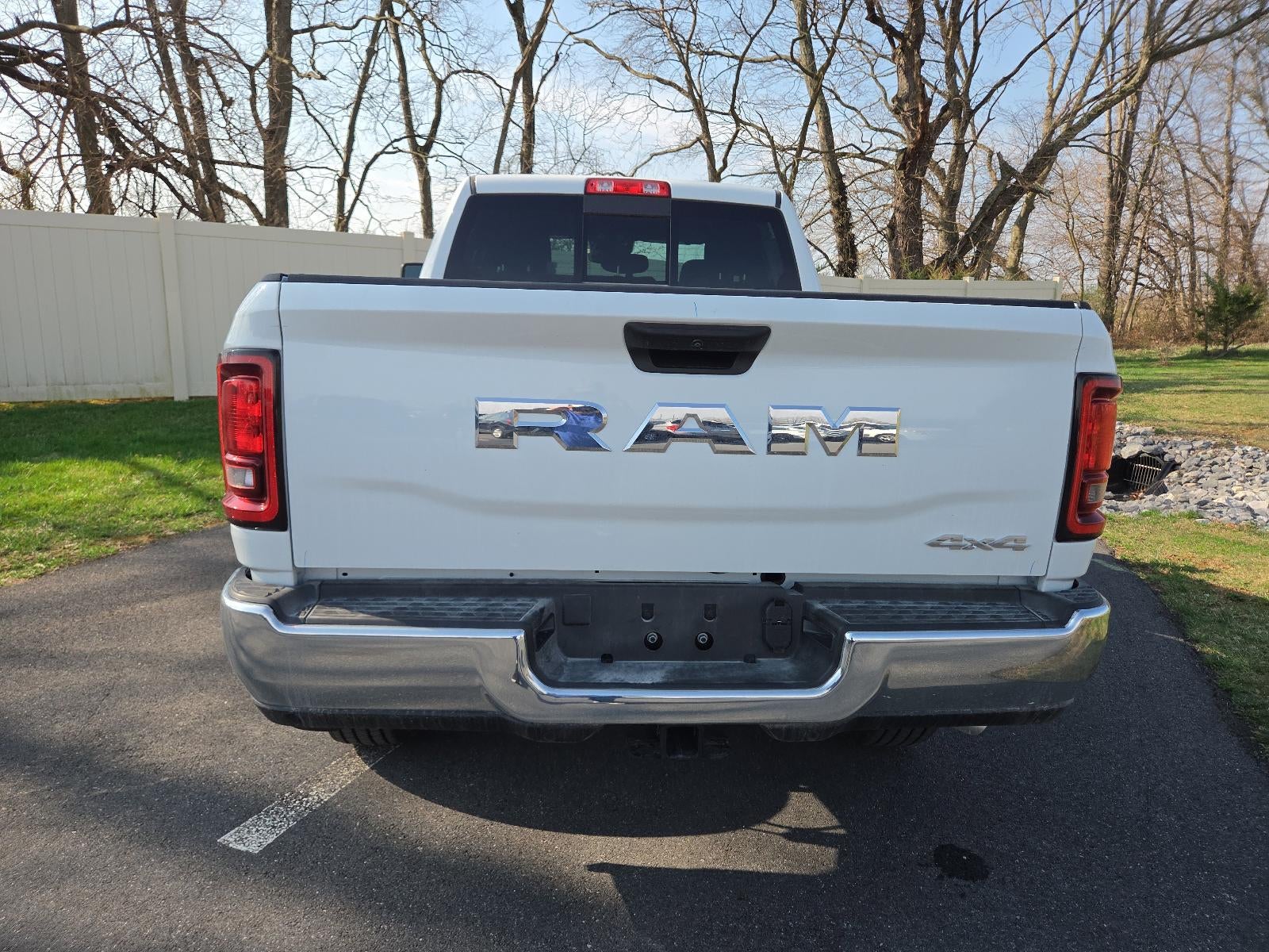 2026 RAM 2500 Tradesman 4x4 Crew Cab 6'4" Box