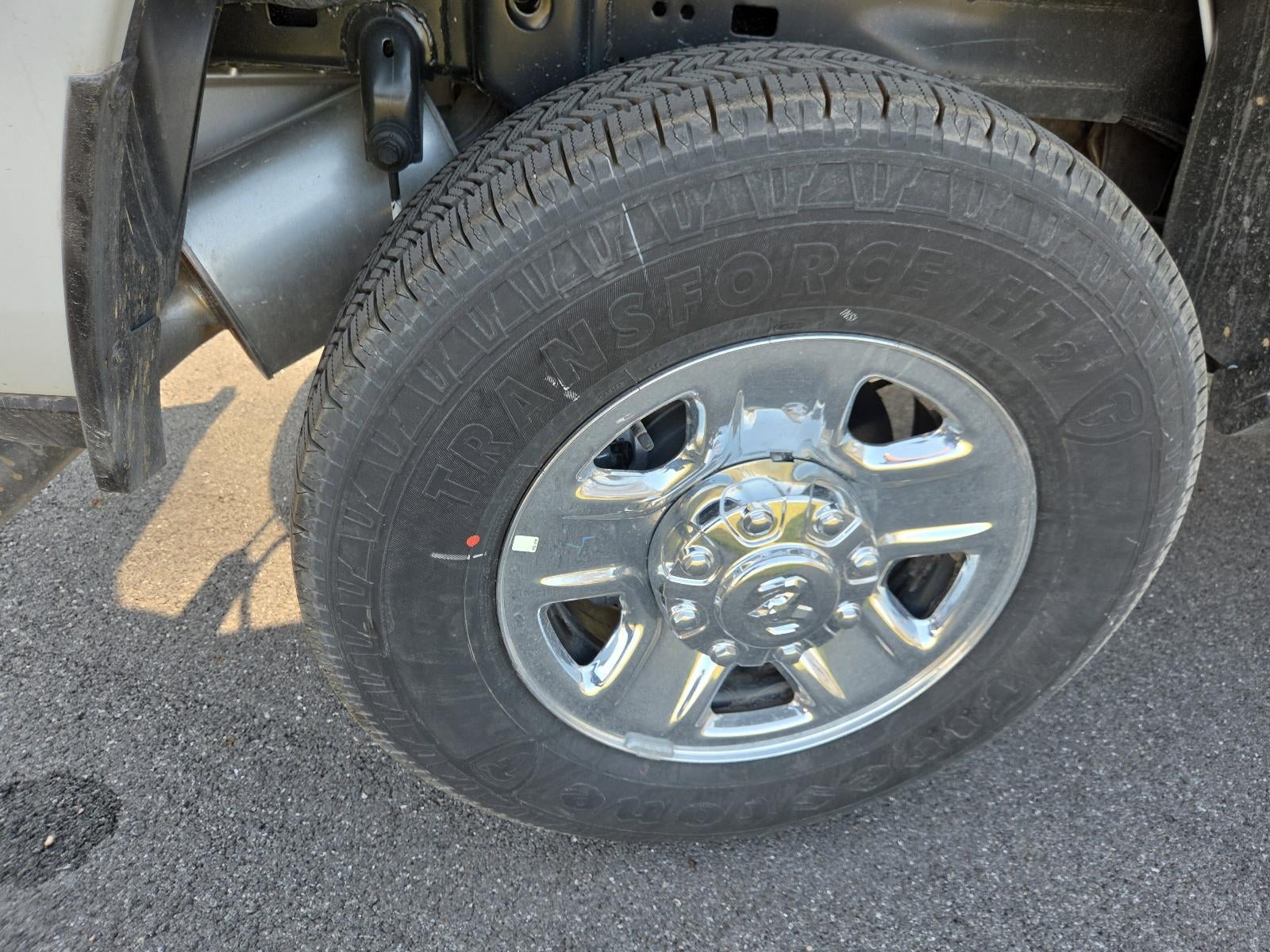 2026 RAM 2500 Tradesman 4x4 Crew Cab 6'4" Box